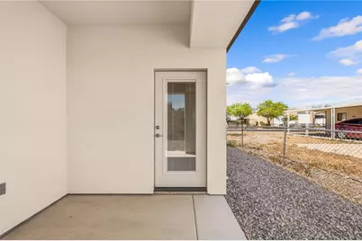 1204 Zircon Avenue, Bullhead City, AZ 86442 - Photo 7