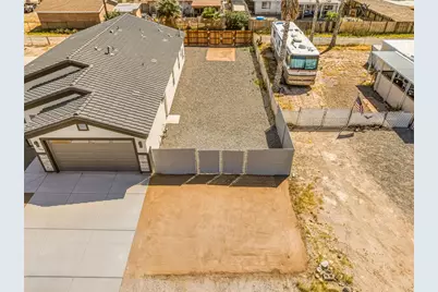1204 Zircon Avenue, Bullhead City, AZ 86442 - Photo 45