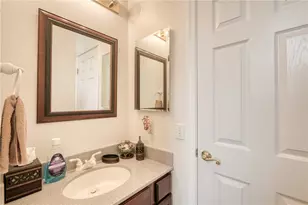 2453 Park Ridge Ave, Bullhead City, AZ 86429 - Photo 15