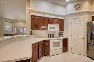 2453 Park Ridge Ave, Bullhead City, AZ 86429 - Photo 17