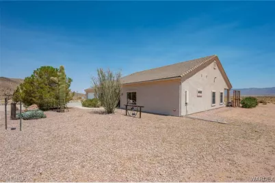 8305 E Mousley Drive, Kingman, AZ 86401 - Photo 5