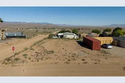9371 N Cowbelle Avenue, Kingman, AZ 86401 - Photo 1