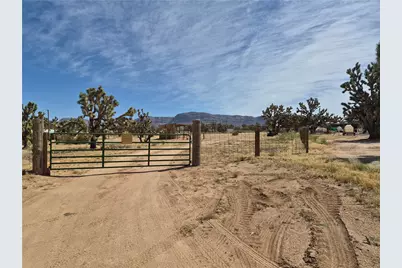 26182 N Pear Avenue, Meadview, AZ 86444 - Photo 3