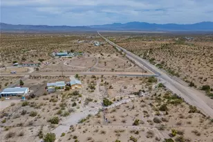 2465 S Egar Rd, Golden Valley, AZ 86413 - Photo 97