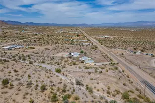 2465 S Egar Rd, Golden Valley, AZ 86413 - Photo 93