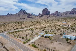 2465 S Egar Rd, Golden Valley, AZ 86413 - Photo 91