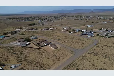 6940 E Trails End Lane, Kingman, AZ 86401 - Photo 7