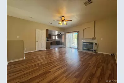 3323 N Ridge Avenue, Bullhead City, AZ 86429 - Photo 7