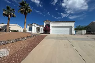 3323 N Ridge Ave, Bullhead City, AZ 86429 - Photo 3