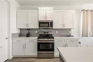 3296 Secret Pass Canyon Dr, Bullhead City, AZ 86429 - Photo 23