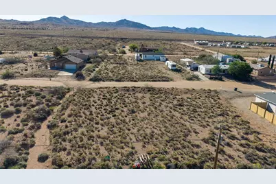 9421 N Cowbelle Avenue, Kingman, AZ 86401 - Photo 3