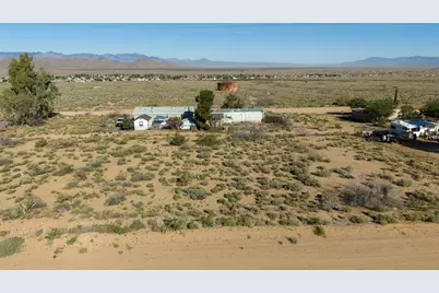 9421 N Cowbelle Avenue, Kingman, AZ 86401 - Photo 5