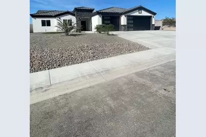 2367 Corwin, Bullhead City, AZ 86442 - Photo 3