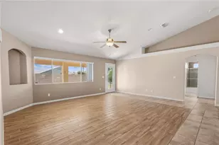 2558 Whispering Ridge Dr, Bullhead City, AZ 86442 - Photo 35