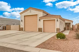 2547 E Mayra St, Fort Mohave, AZ 86426 - Photo 31
