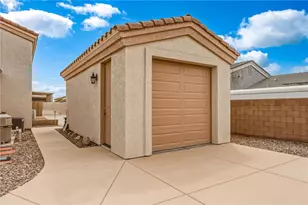 2547 E Mayra St, Fort Mohave, AZ 86426 - Photo 25