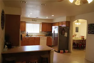 1363 Rubel Ln, Bullhead City, AZ 86442 - Photo 9