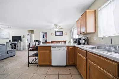 576 Malibu Circle, Bullhead City, AZ 86442 - Photo 17