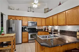 2943 Country Club Dr, Bullhead City, AZ 86442 - Photo 11