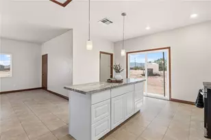 8980 W Msn Ln, Dolan Springs, AZ 86441 - Photo 17