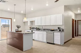 8980 W Msn Ln, Dolan Springs, AZ 86441 - Photo 15