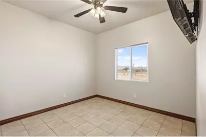 8980 W Mission Lane, Dolan Springs, AZ 86441 - Photo 31
