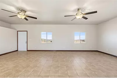8980 W Mission Lane, Dolan Springs, AZ 86441 - Photo 11