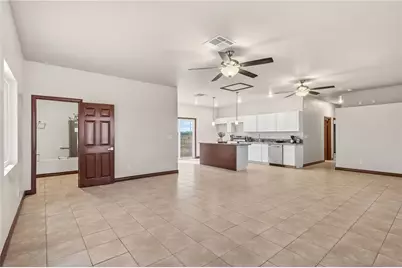 8980 W Mission Lane, Dolan Springs, AZ 86441 - Photo 9