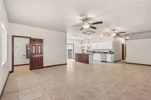 8980 W Msn Ln, Dolan Springs, AZ 86441 - Photo 9