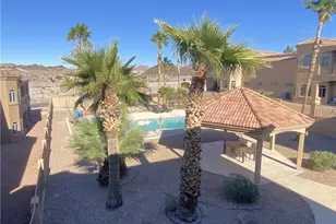 890 Florence Ave, Bullhead City, AZ 86429 - Photo 13