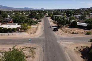 4755 Van Nuys, Kingman, AZ 86409 - Photo 31
