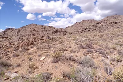 330-25-040 W Castle Springs Road, Golden Valley, AZ 86413 - Photo 17