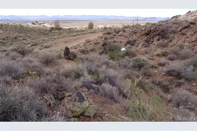330-25-040 W Castle Springs Road, Golden Valley, AZ 86413 - Photo 13