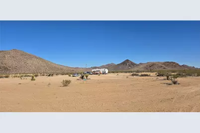 5841 N Hoover Road, Golden Valley, AZ 86413 - Photo 15