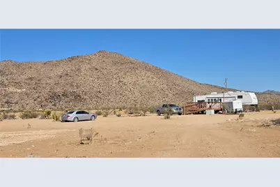 5841 N Hoover Road, Golden Valley, AZ 86413 - Photo 3