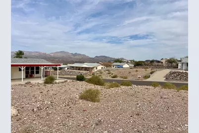3370 Ridge View Avenue, Bullhead City, AZ 86429 - Photo 9