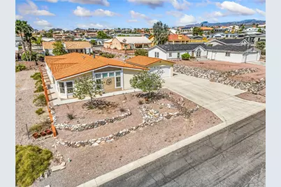 2525 S Ridge Avenue, Bullhead City, AZ 86429 - Photo 1