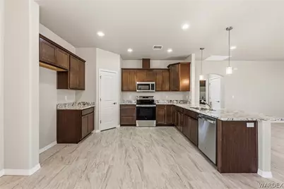 9818 N Cyrus Road, Kingman, AZ 86401 - Photo 13