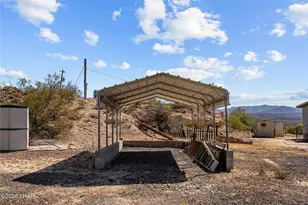 13325 US-93, Wikieup, AZ 85360 - Photo 19