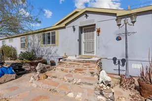 13325 US-93, Wikieup, AZ 85360 - Photo 5
