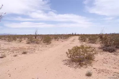 2906 W Crystal Springs Drive, Yucca, AZ 86438 - Photo 3