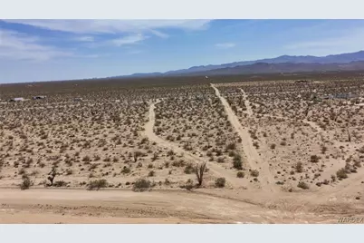 2906 W Crystal Springs Drive, Yucca, AZ 86438 - Photo 29