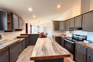 564 S Elfrida Rd, Golden Valley, AZ 86413 - Photo 17