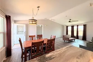 564 S Elfrida Rd, Golden Valley, AZ 86413 - Photo 15