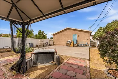 2041 Chicago Avenue, Kingman, AZ 86401 - Photo 29