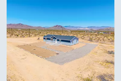 5746 N Eden Road, Golden Valley, AZ 86413 - Photo 1