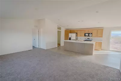 5746 N Eden Road, Golden Valley, AZ 86413 - Photo 7