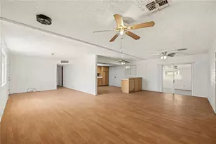 10285 S Hamilton Dr, Mohave Valley, AZ 86440 - Photo 13
