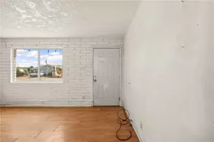 10285 S Hamilton Dr, Mohave Valley, AZ 86440 - Photo 11