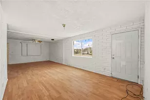 10285 S Hamilton Dr, Mohave Valley, AZ 86440 - Photo 11